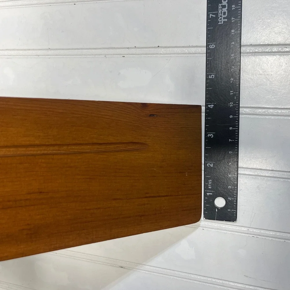 Vintage Scalloped Wood Floating Wall Shelf Plate Rail Honey Finish 17 Inch